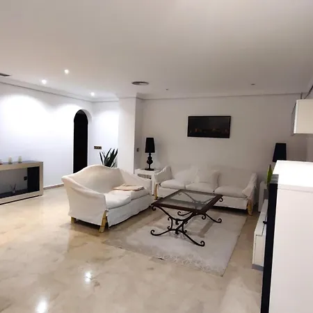 Suitur Apartamento En Puerto Banus Con Piscina Apartment *