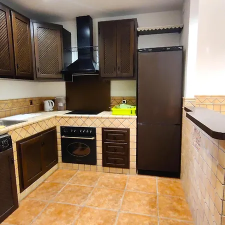 Suitur Apartamento En Puerto Banus Con Piscina Apartment