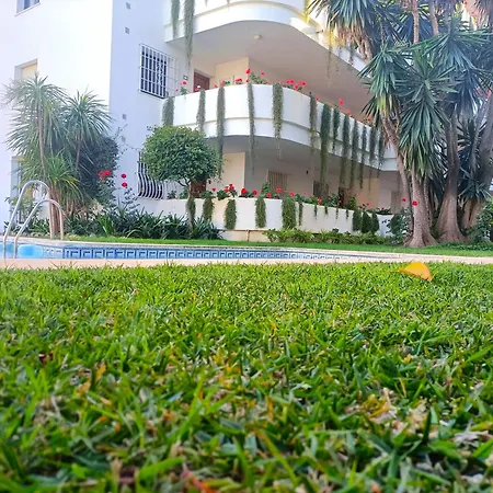 Apartment Suitur Apartamento En Puerto Banus Con Piscina